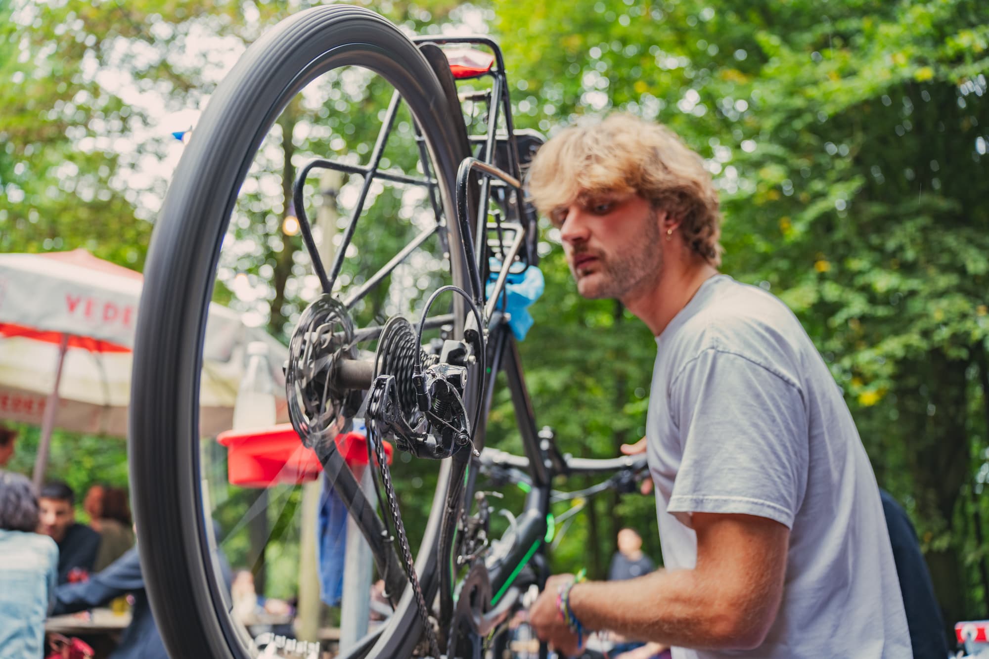 Stand de réparation vélo
